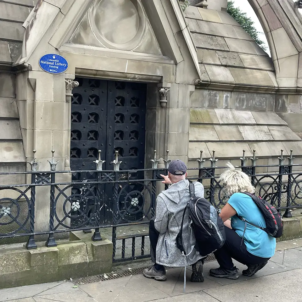 Finding Foundries: Interactive Walking Tour